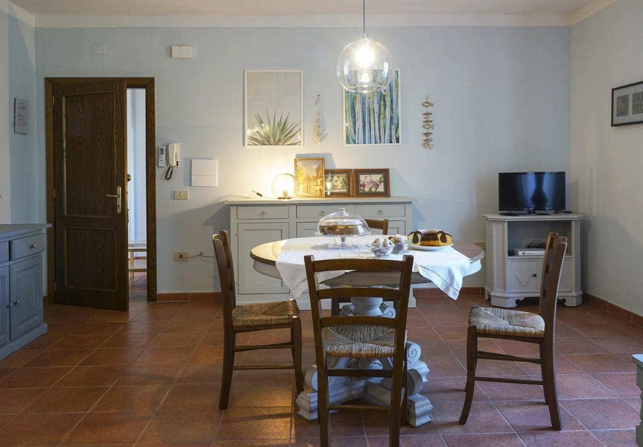 Locanda Degli Alberi Sassetta Eksteriør bilde